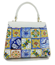 Carica l'immagine nel visualizzatore di Gallery, Borsa modello Rakelly 2024 piastrelle Caltagirone