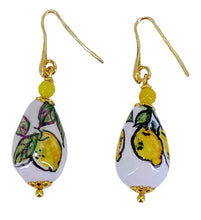 Carica l'immagine nel visualizzatore di Gallery, Orecchini a forma di goccia decoro limone