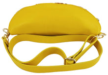 Carica l'immagine nel visualizzatore di Gallery, Borsa modello Marsupio 2024 ruota gialla