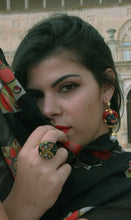 Carica l'immagine nel visualizzatore di Gallery, Anello regolabile con design floreale verde