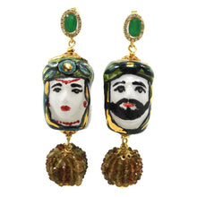 Carica l'immagine nel visualizzatore di Gallery, Orecchini re regina importanti (verde chiaro)