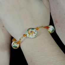 Carica l'immagine nel visualizzatore di Gallery, Bracciale motivo Caltagirone - colore arancio
