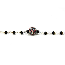Carica l'immagine nel visualizzatore di Gallery, Bracciale in metallo con ceramica, stile rosario