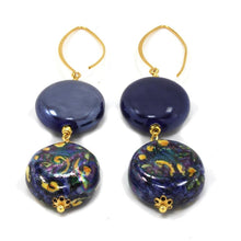 Carica l'immagine nel visualizzatore di Gallery, Orecchini a forma di pallina schicciata in Caltagirone blu