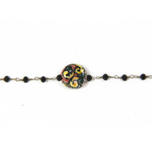 Carica l'immagine nel visualizzatore di Gallery, Bracciale in mettalo con ceramica, stile rosario