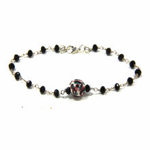 Carica l'immagine nel visualizzatore di Gallery, Bracciale in metallo con ceramica, stile rosario