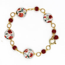 Carica l'immagine nel visualizzatore di Gallery, Bracciale papaveri corallo rosso