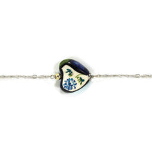 Carica l'immagine nel visualizzatore di Gallery, Bracciale con ceramica a forma di cuore