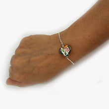Carica l'immagine nel visualizzatore di Gallery, Bracciale con ceramica a forma di cuore