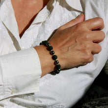 Load image into Gallery viewer, Elastic bracelet with lava from Etna and hematite