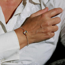 Carica l'immagine nel visualizzatore di Gallery, Bracciale in acciaio con ceramica.