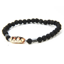 Carica l'immagine nel visualizzatore di Gallery, Bracciale elastico per uomo con lava e caramica