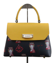 Carica l'immagine nel visualizzatore di Gallery, Borsa pochette modello Marika - Re regina gialla