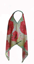 Carica l'immagine nel visualizzatore di Gallery, TOP PER DONNA PAPAVERI IN RASO DI COTONE 100% CON STAMPE ARTISTICHE CHE NASCONO DA QUADRI.