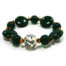Carica l'immagine nel visualizzatore di Gallery, Bracciale elastico con pallina in ceramica dipinta a mano
