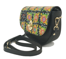 Load image into Gallery viewer, Simona model bag Black Caltagirone flower
