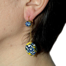 Load image into Gallery viewer, EARRINGS WITH CURL YELLOW&amp;BLUE
