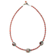 Chocker necklace with pink coral