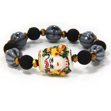 Load image into Gallery viewer, Elastic bracelet with hand-painted ceramic head
