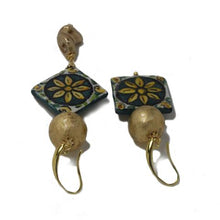 Load image into Gallery viewer, DIFFERENT EARRINGS GREEN CALTAGIRONE TILE

