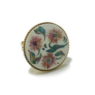Adjustable ring with pink flower